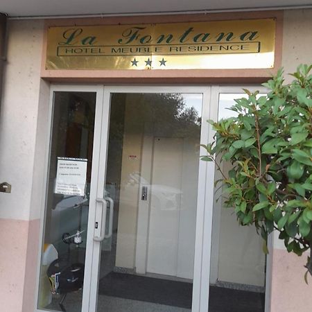 Hotel Residence La Fontana Марьяно-Коменсе Экстерьер фото